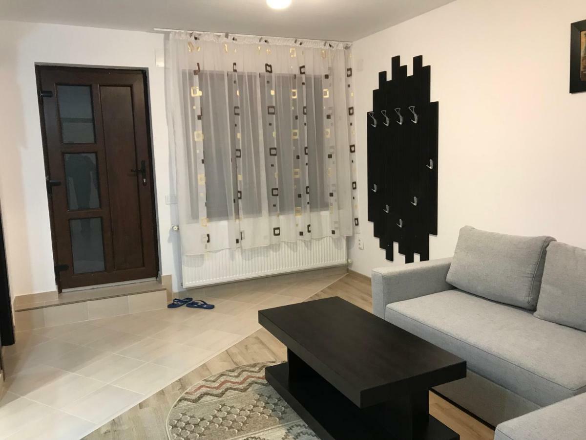 Casa Pricas Villa Moieciu de Jos Ngoại thất bức ảnh