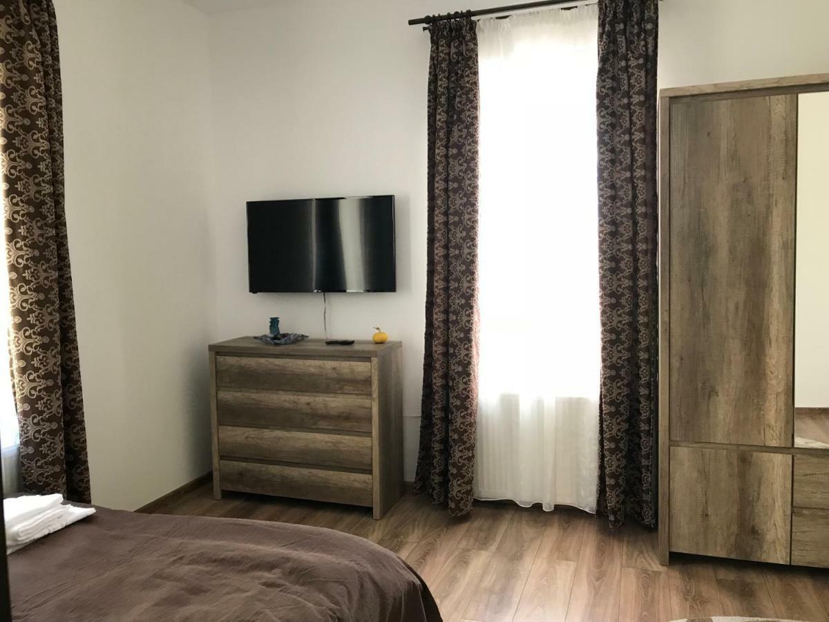 Casa Pricas Villa Moieciu de Jos Ngoại thất bức ảnh