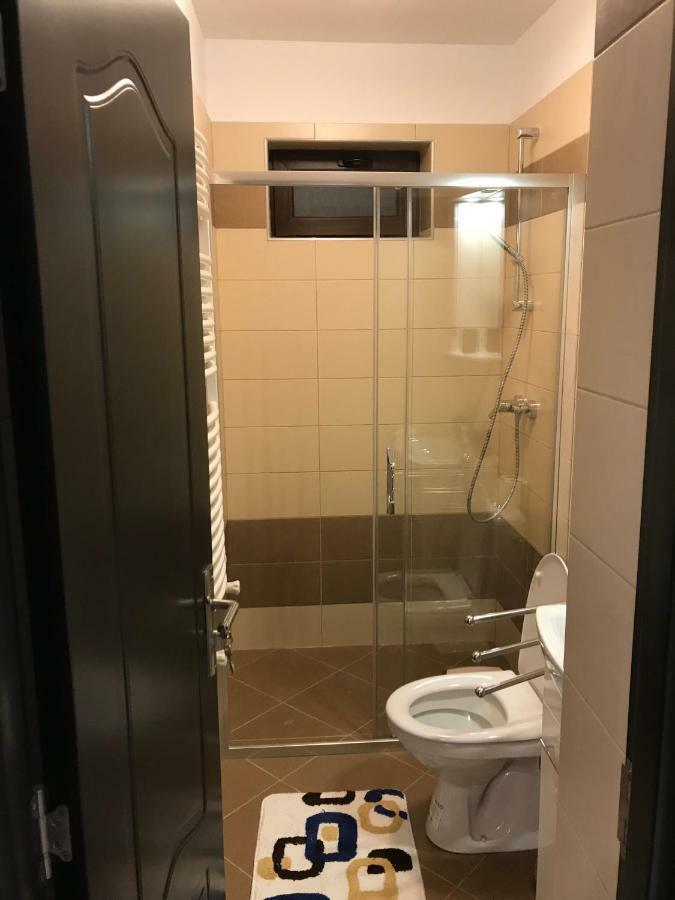 Casa Pricas Villa Moieciu de Jos Ngoại thất bức ảnh